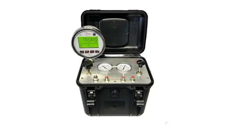 V2P - Industrial Pressure calibrators V2P - Industrial Pressure calibrators